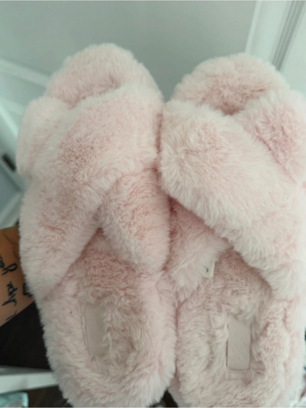 Victoria’s secret Women’s Plush Cross-Band Slipper Coat - Pink